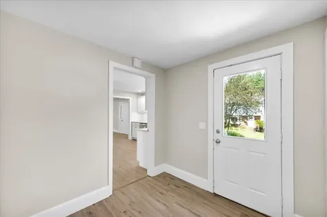 153 Cedar Street Belfast ME 04915