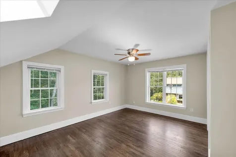 153 Cedar Street Belfast ME 04915