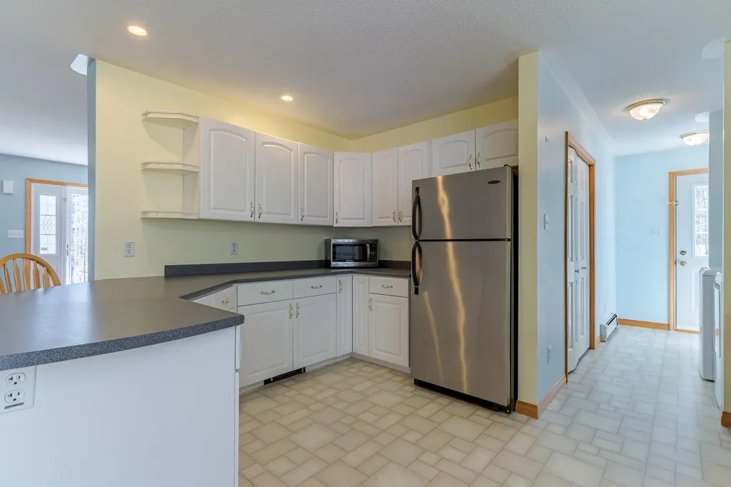 68 New Bridge Road Lebanon ME 04027