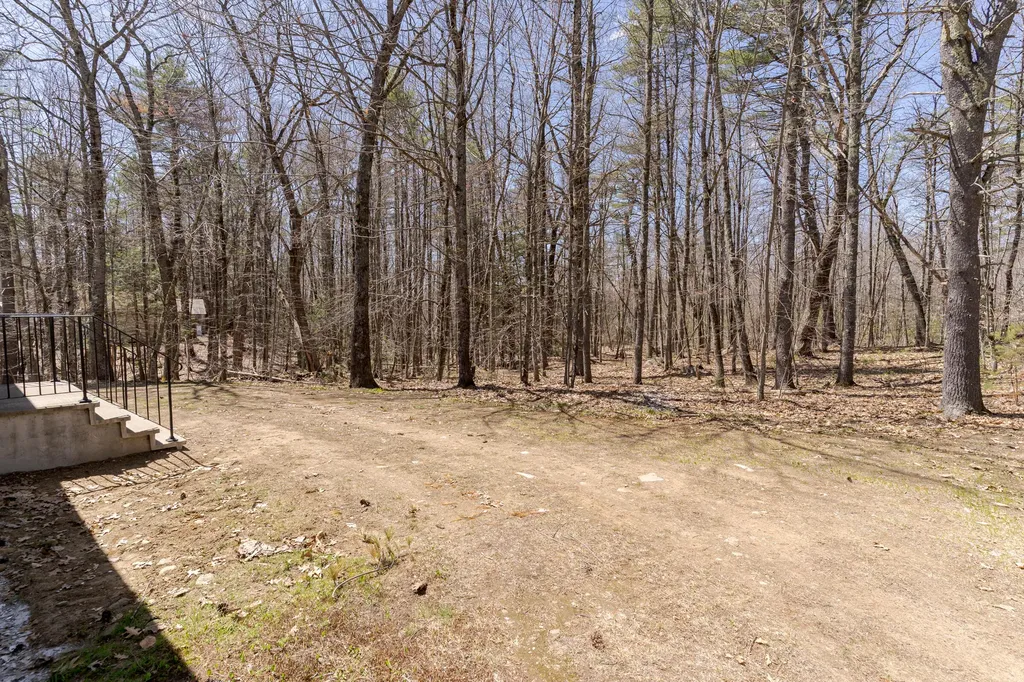 68 New Bridge Road Lebanon ME 04027