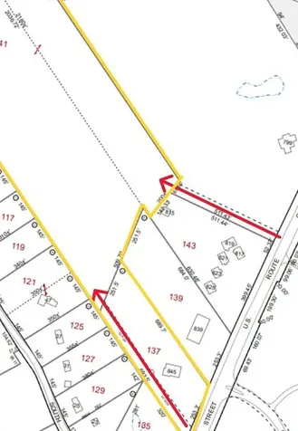 L137,141 Commercial Street Rockport ME 04856