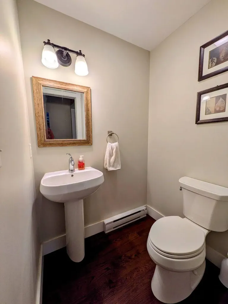 1209 Tatnic Road Wells ME 04090