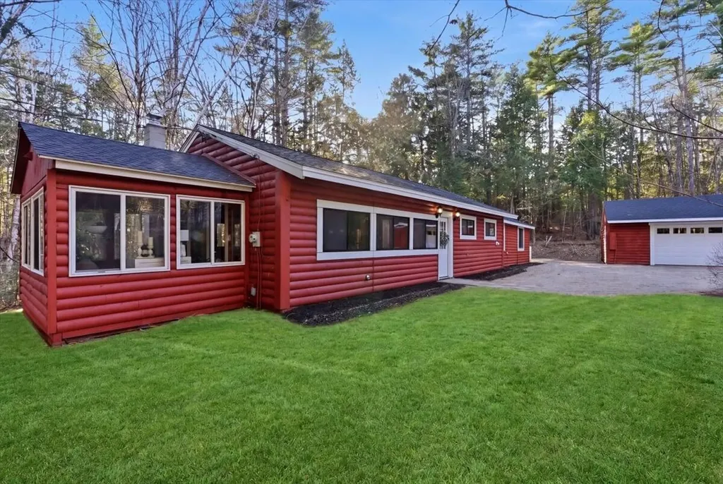 161 Grandview Road Limerick ME 04048