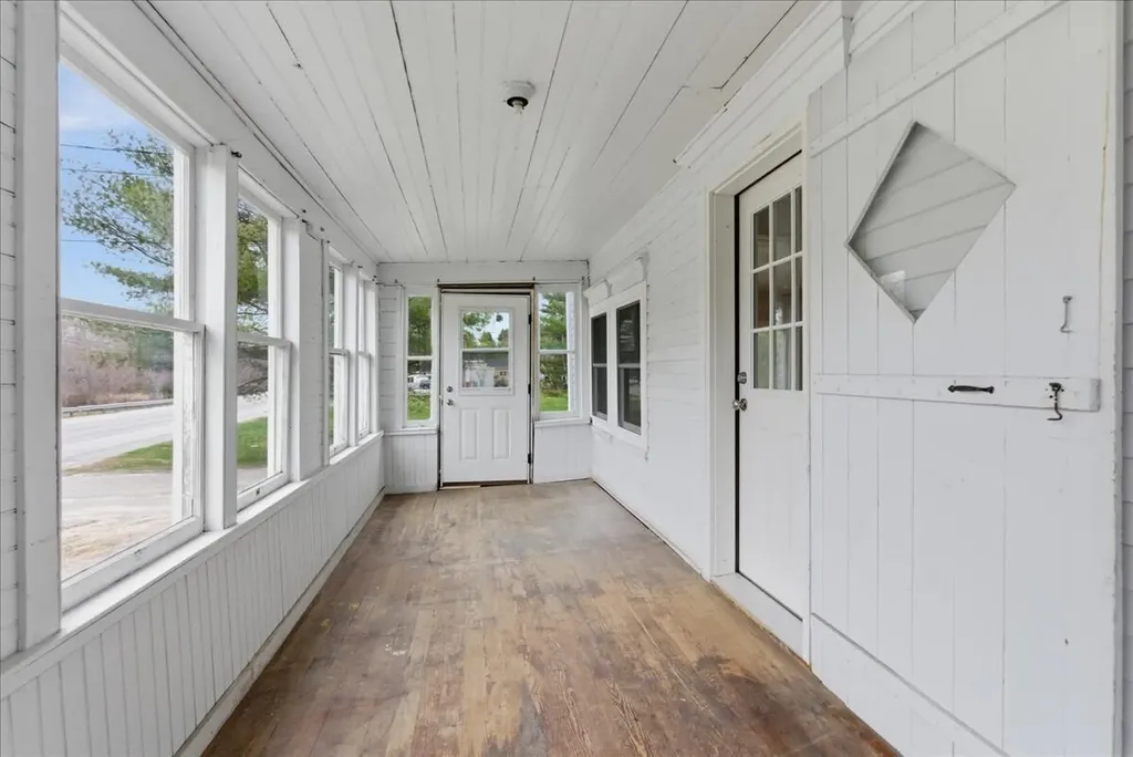 189 Lisbon Street Lisbon ME 04250