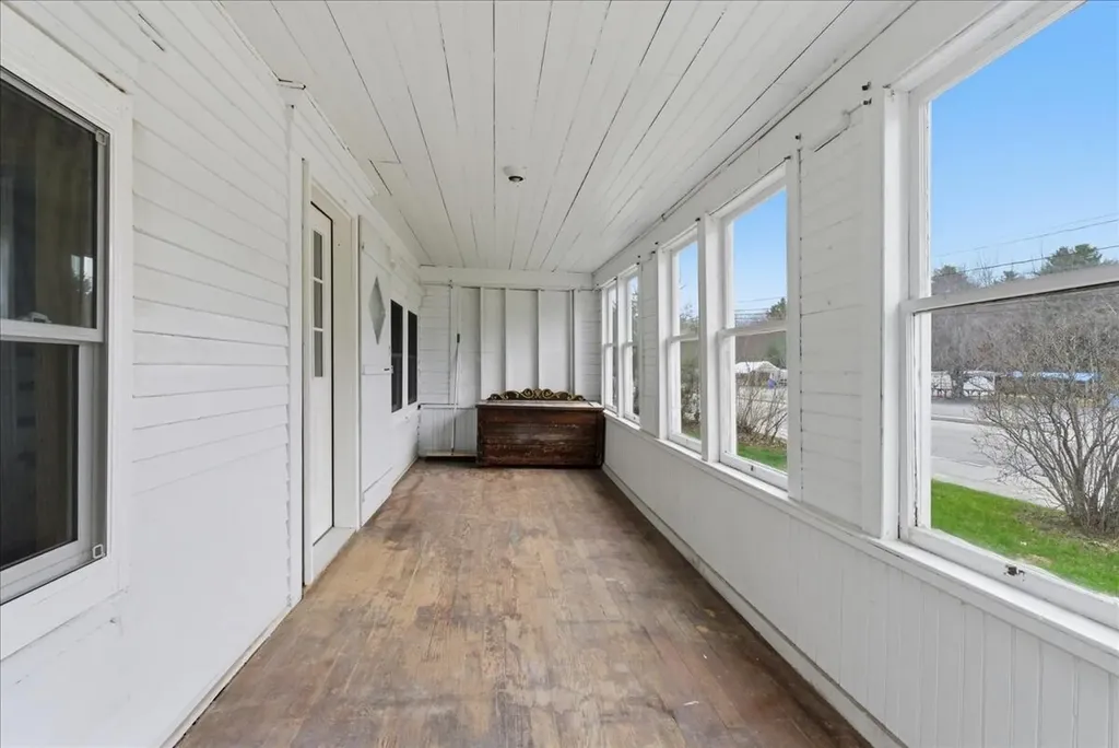 189 Lisbon Street Lisbon ME 04250
