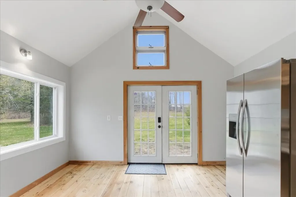 189 Lisbon Street Lisbon ME 04250