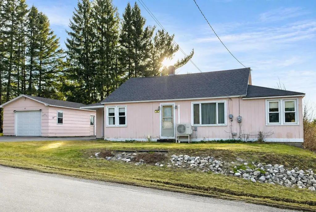 60 Dorsey Road Fort Fairfield ME 04742