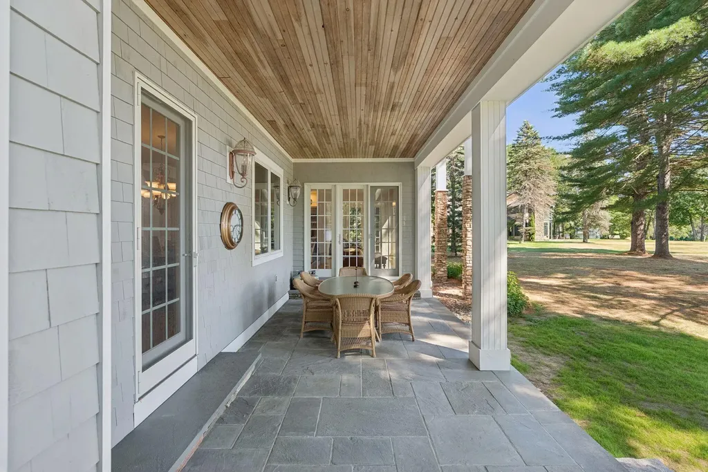 3 & 4 Trestle Lane Harrison ME 04040
