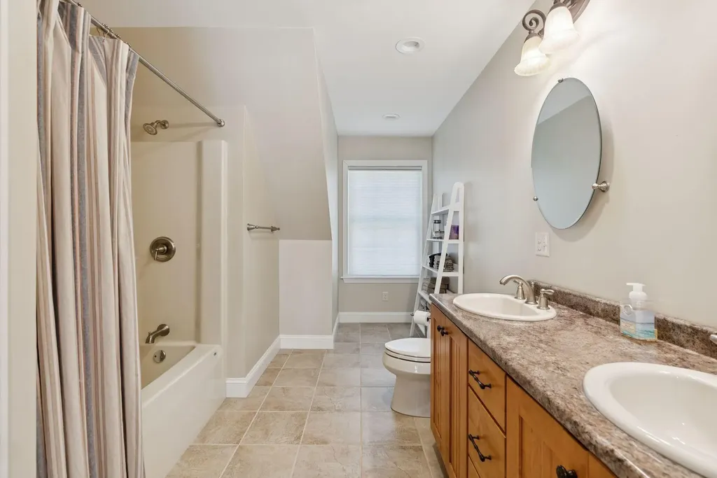 3 & 4 Trestle Lane Harrison ME 04040