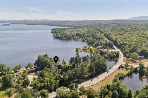 3 & 4 Trestle Lane Harrison ME 04040