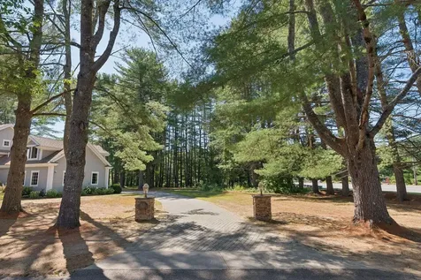 3 & 4 Trestle Lane Harrison ME 04040