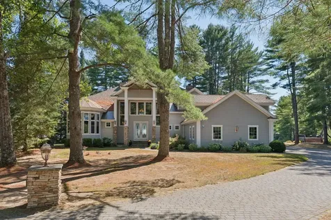 3 & 4 Trestle Lane Harrison ME 04040
