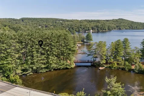 3 & 4 Trestle Lane Harrison ME 04040