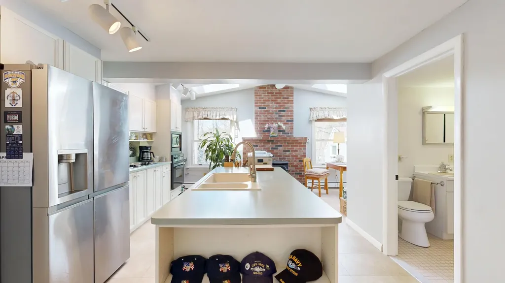 87 Locksley Road Auburn ME 04210