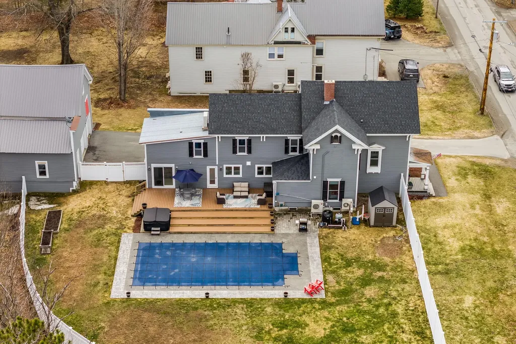 37 Spring Street Dover-foxcroft ME 04426