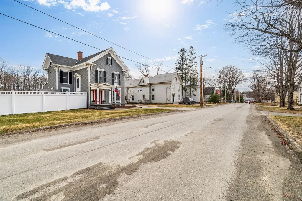 37 Spring Street Dover-foxcroft ME 04426
