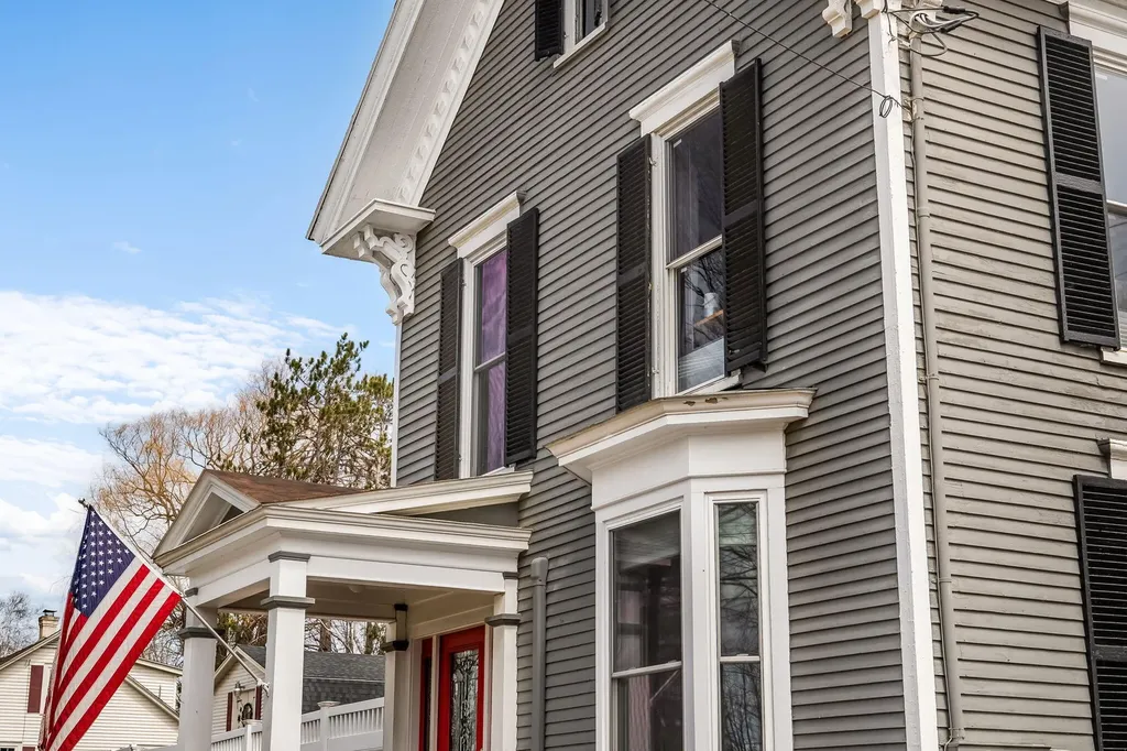 37 Spring Street Dover-foxcroft ME 04426