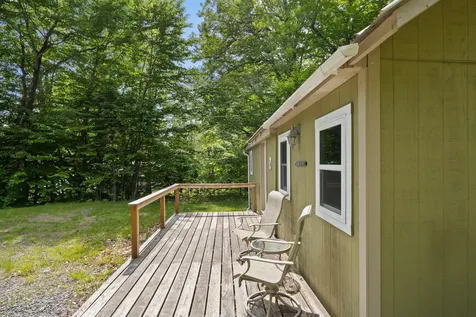 10 Carpenter Place Greenville ME 04441