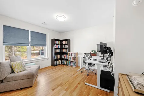 285 Pownal Road Freeport ME 04032