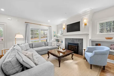 285 Pownal Road Freeport ME 04032