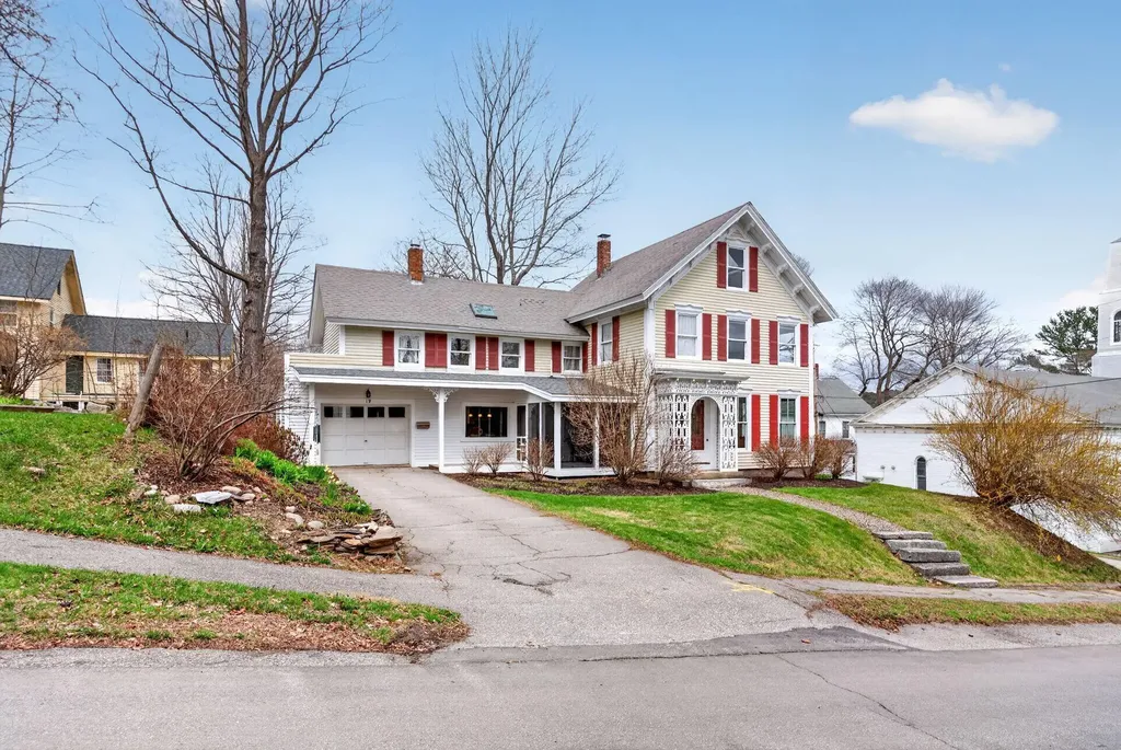 19 Union Street Hallowell ME 04347