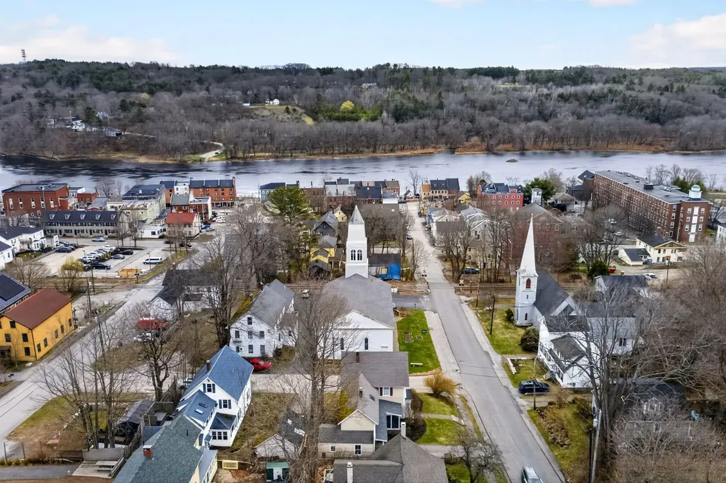 19 Union Street Hallowell ME 04347
