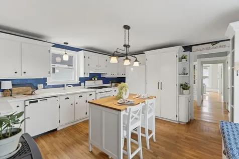 19 Union Street Hallowell ME 04347