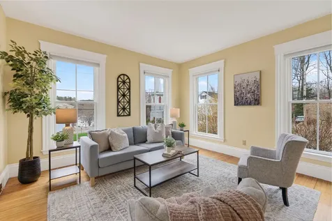 19 Union Street Hallowell ME 04347