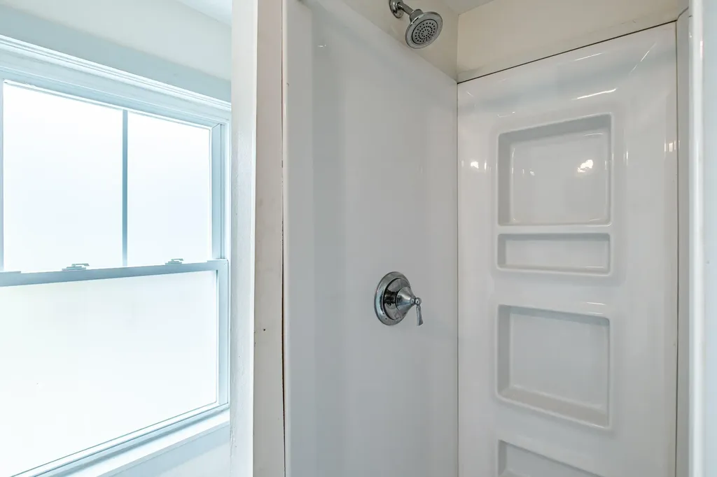 647 Middle Street Bath ME 04530
