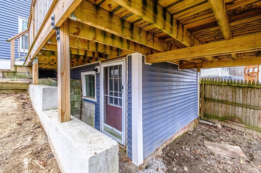 647 Middle Street Bath ME 04530