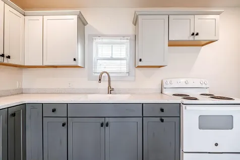 647 Middle Street Bath ME 04530