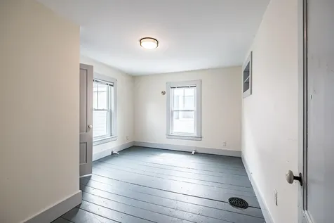 647 Middle Street Bath ME 04530