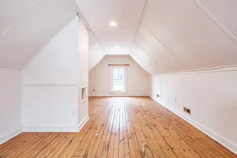 647 Middle Street Bath ME 04530