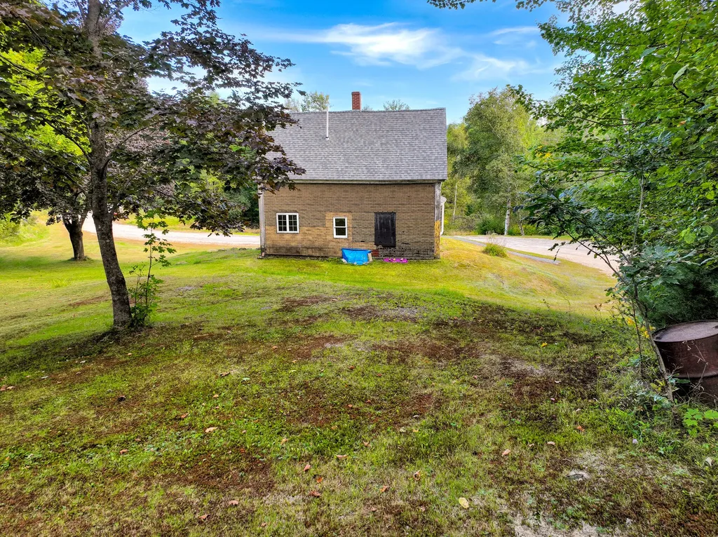 44 Mountain View Road Mexico ME 04224