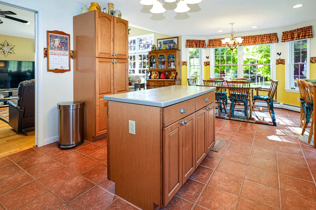 44 Mountain View Road Mexico ME 04224