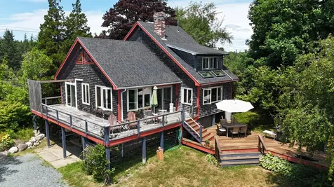 104 S Deer Isle Road Deer Isle ME 04627