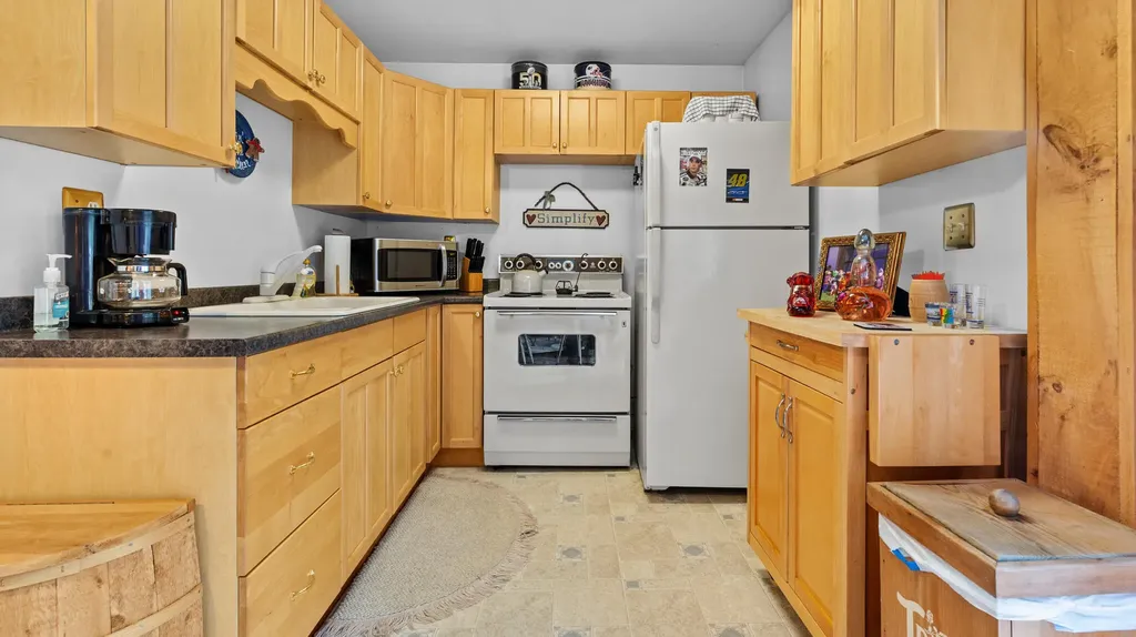 139 Five Road Carmel ME 04419