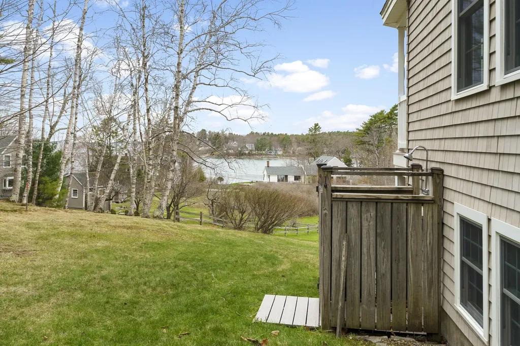 5 Crow's Nest Drive Yarmouth ME 04096