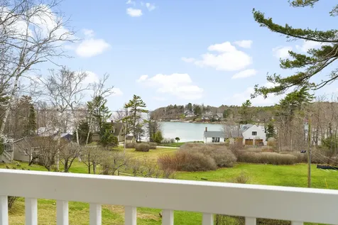 5 Crow's Nest Drive Yarmouth ME 04096