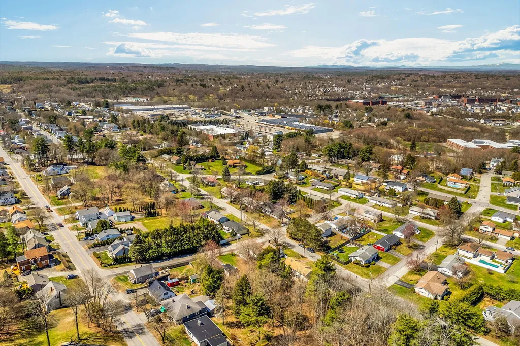 36 Pineland Street Lewiston ME 04240