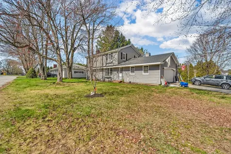 36 Pineland Street Lewiston ME 04240