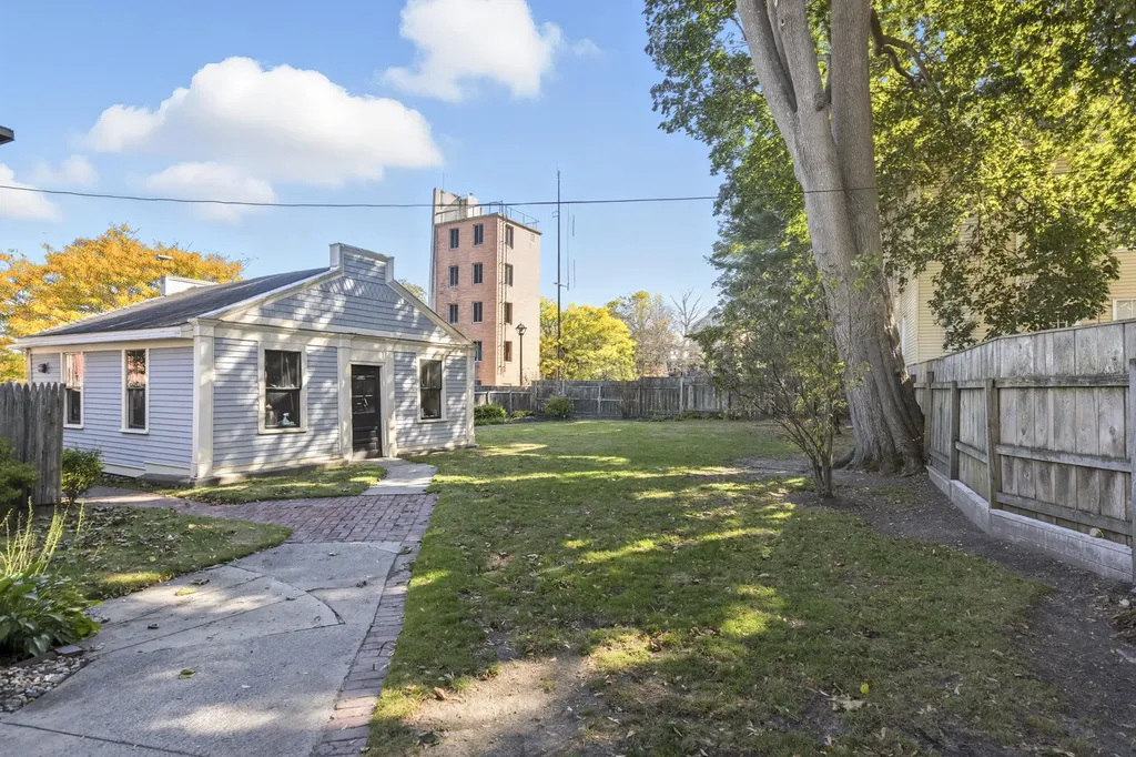 259 Vaughan Street Portland ME 04102