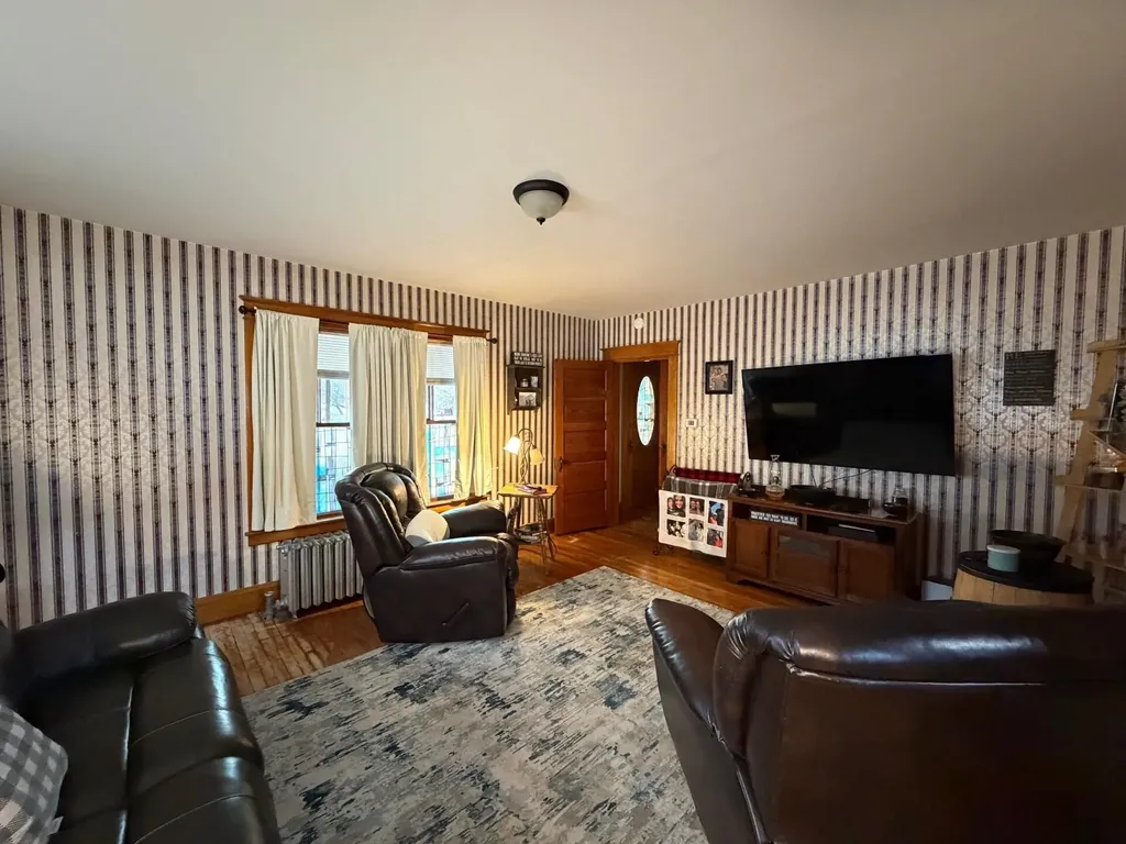 21 Bowdoin Street Houlton ME 04730