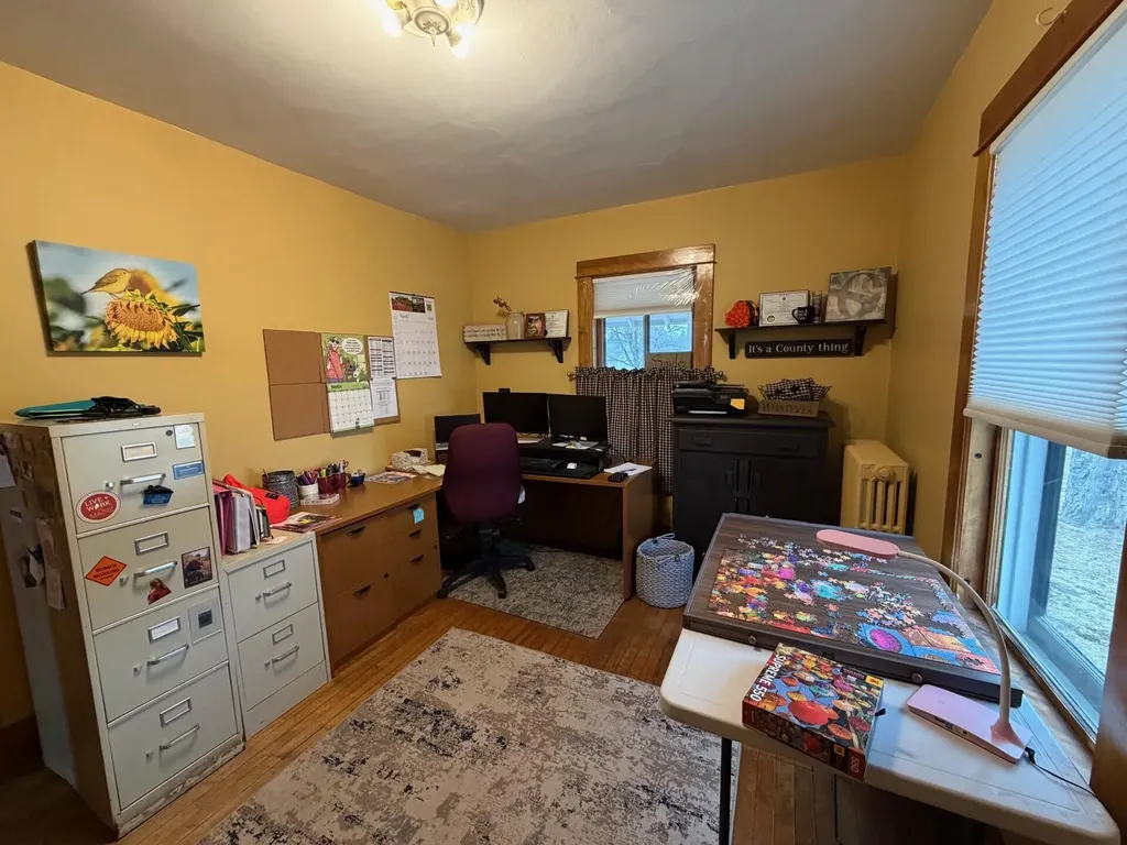 21 Bowdoin Street Houlton ME 04730