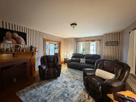 21 Bowdoin Street Houlton ME 04730