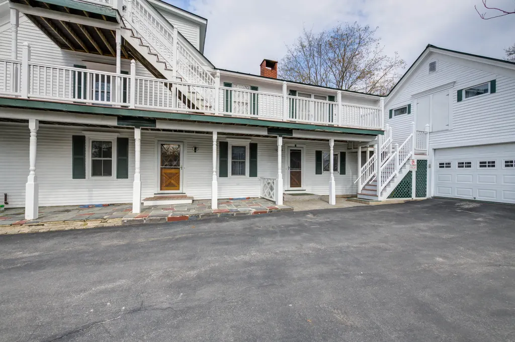 9 Brown Street Gray ME 04039