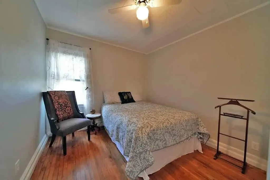 6 Pleasant Court Houlton ME 04730