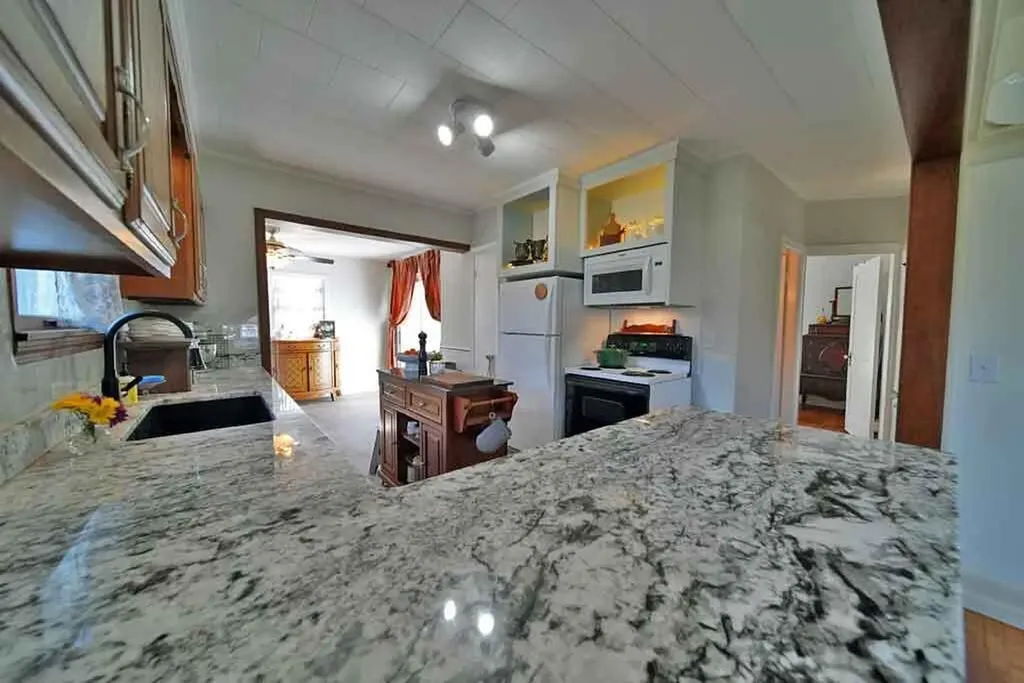 6 Pleasant Court Houlton ME 04730