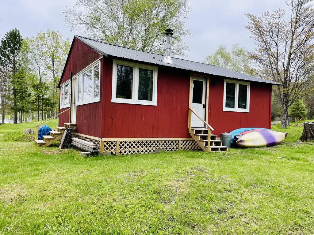33 Moose River Lane Rockwood T1 R1 Nbkp ME 04478