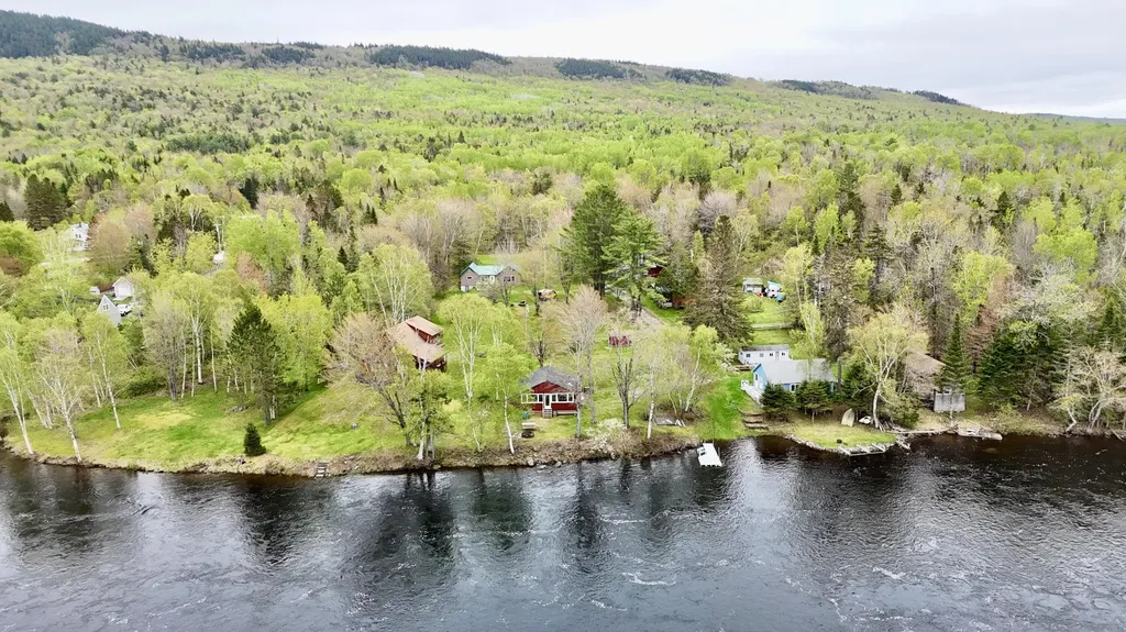 33 Moose River Lane Rockwood T1 R1 Nbkp ME 04478